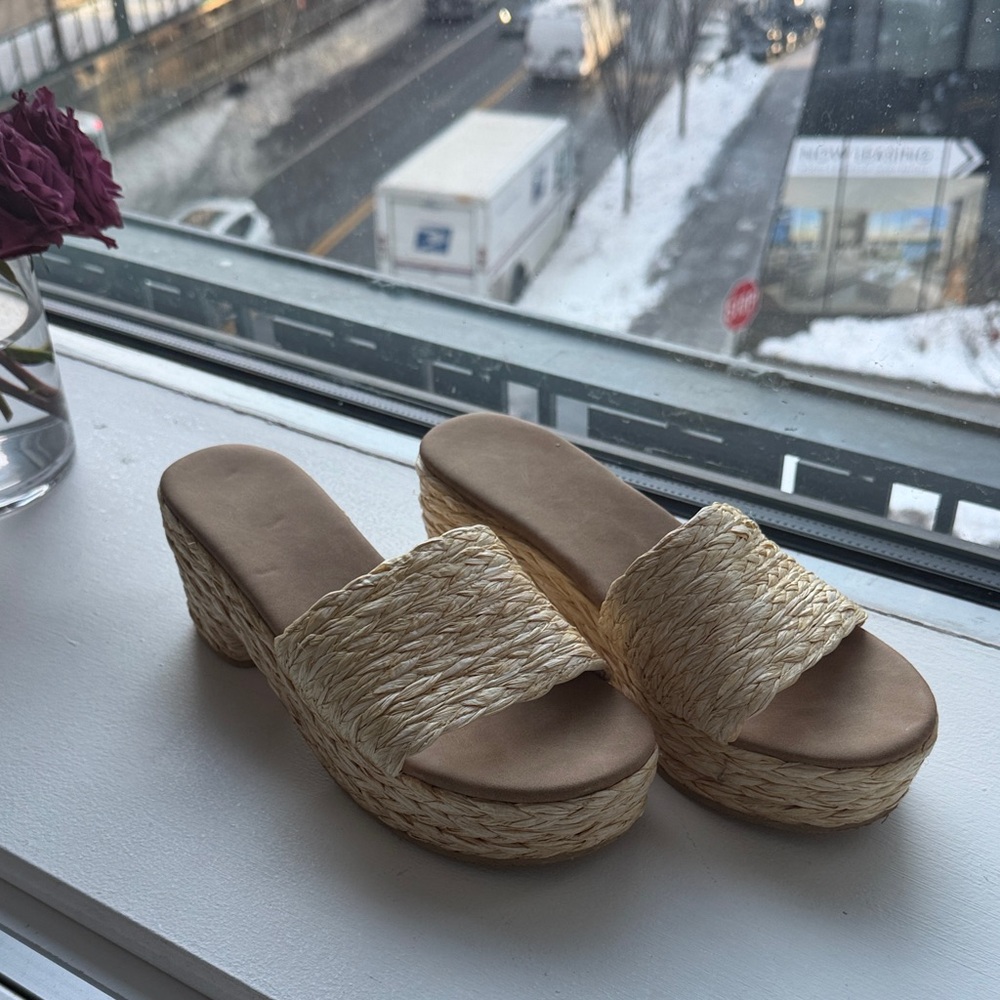 Amazon Beige Woven Platform Sandals